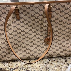 Michael Kors Brown Bag Used 2 Times Tops In 7 Years.